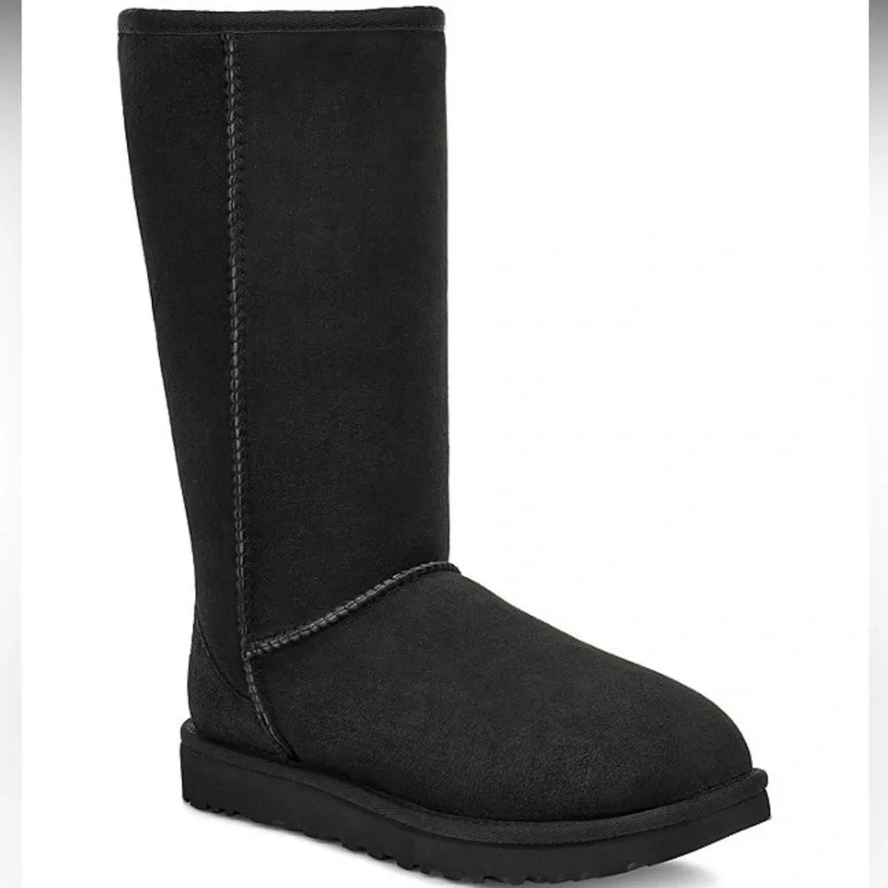 Uggs Womens Size 8 Classic Tall II Suede Sheepskin Boots Black Ugg
